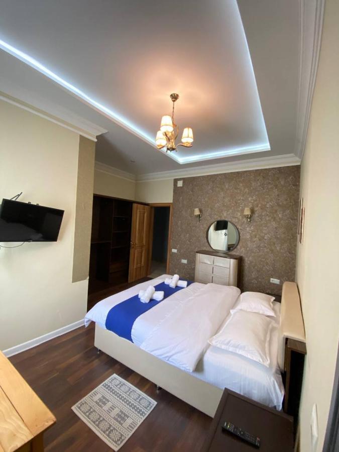Guest House Kobuleti On Aghmashenebeli ภายนอก รูปภาพ