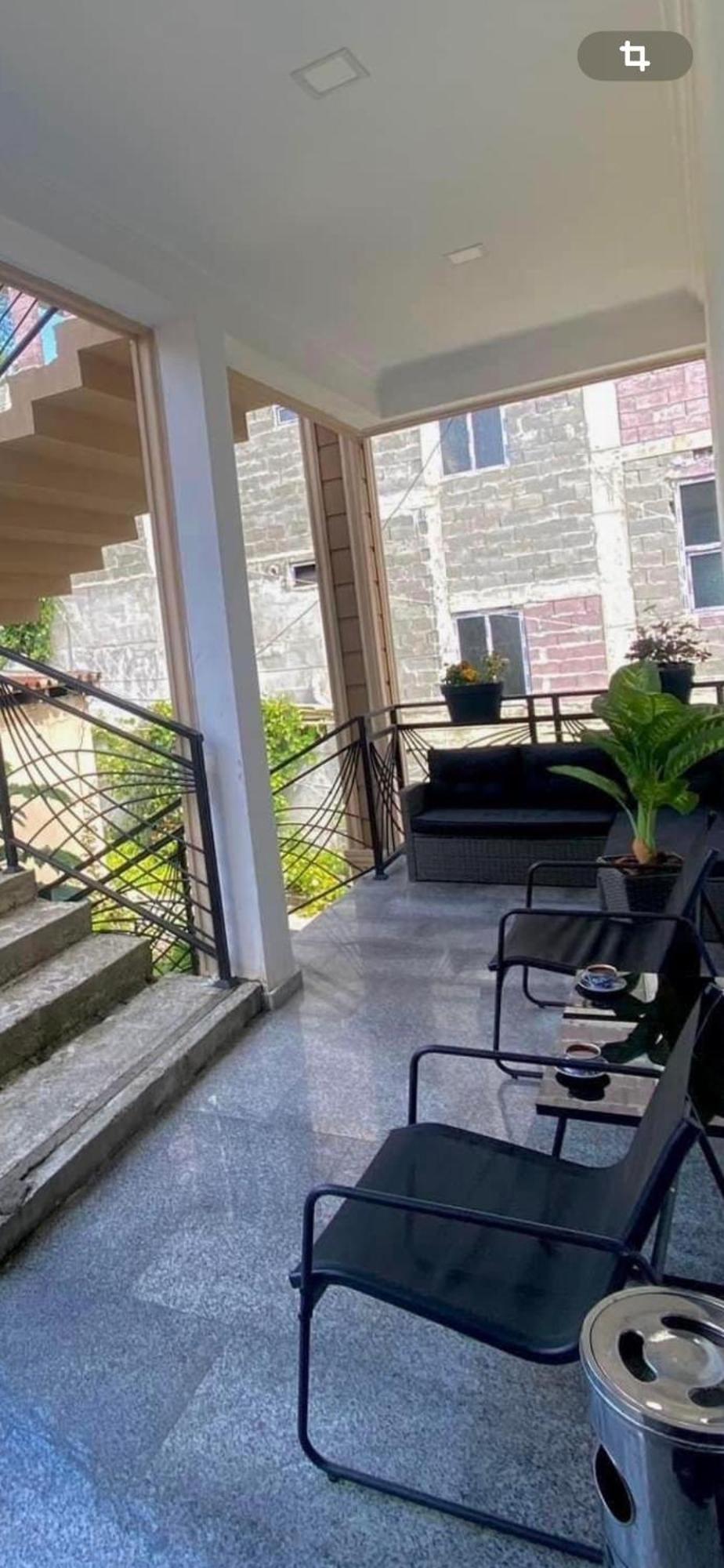 Guest House Kobuleti On Aghmashenebeli ภายนอก รูปภาพ